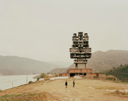 rcruzniemiec:  Nadav Kander Yangtze, The Long River Series 