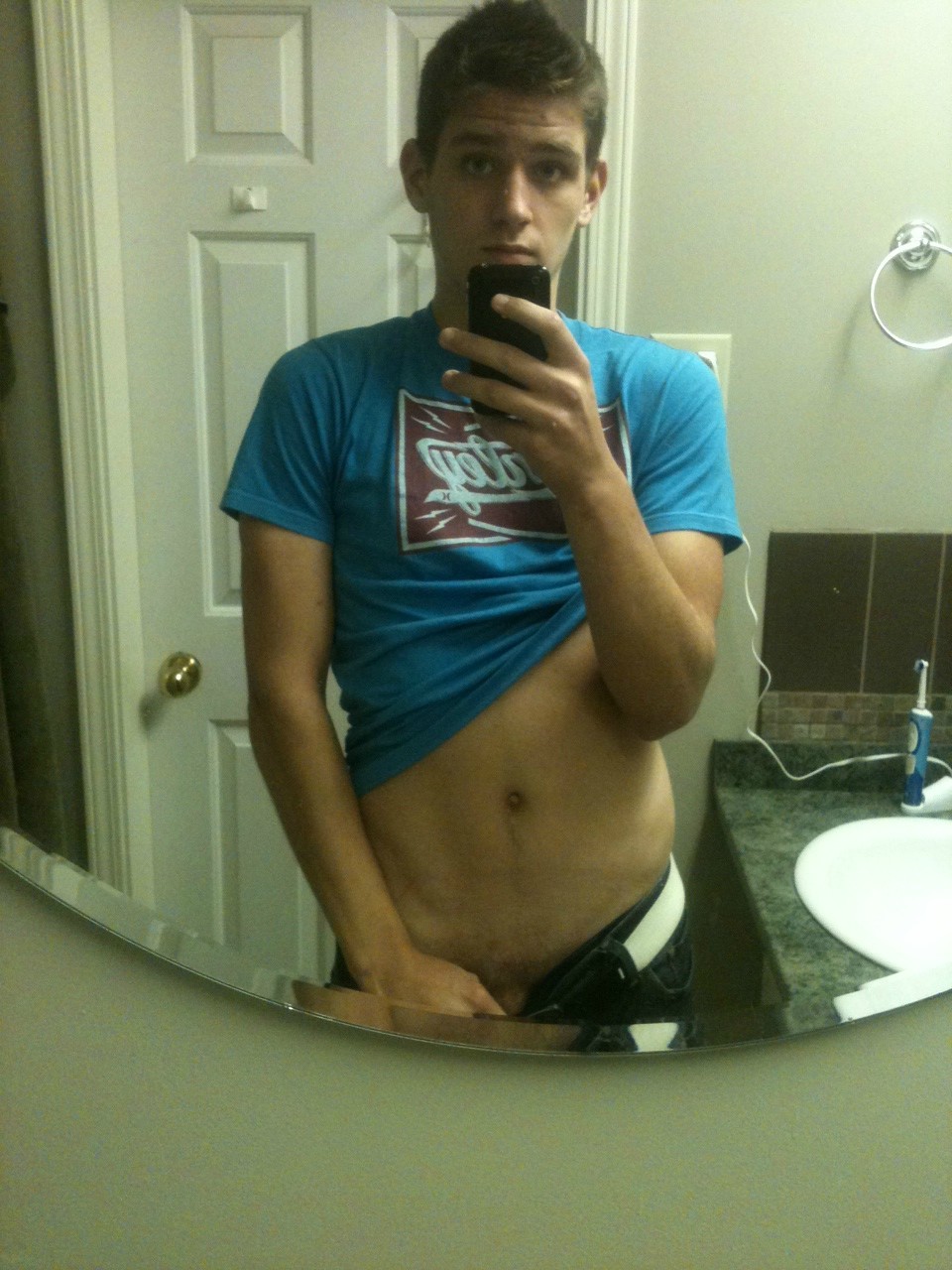 Bathroom Jerkoff