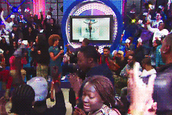 dynastylnoire:badboibilli:Brandy’s reaction to her album being given out for FREE on 106 & Park.