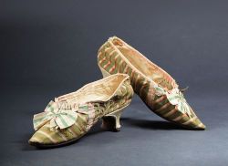 vivelareine:  Marie Antoinette’s slippers