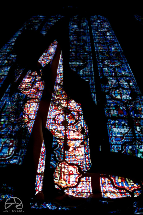 La Sainte-Chappelle - Paris, rectangular windows. Model Elan Kane. ©Mer Soleil Photography 2012