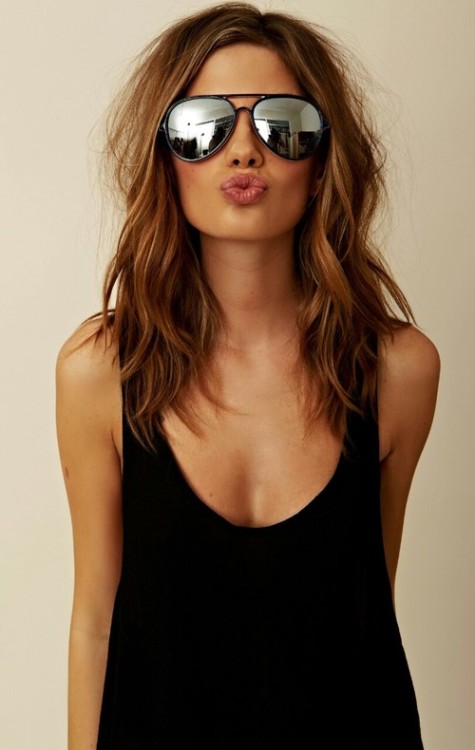 whatapretty-mess:  Getting my hair like this in a few weeks, but a bit darker. buh bye blondie. 