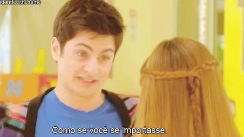 Eu sou meu próprio lar.
