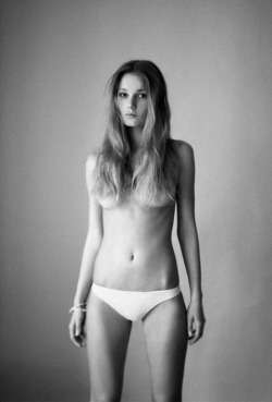 not-a-pretty-girl:  chalkdust ii
