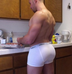 campusbeefcake:  bitchmotherfuckergoddamn 