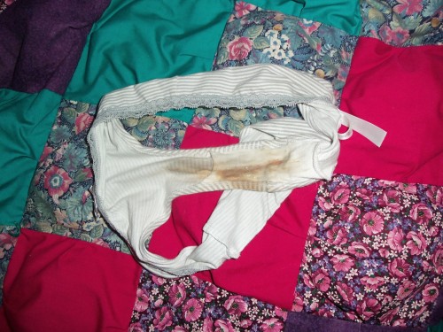 aurorasaromas submitted: Auroras WET creamy panties