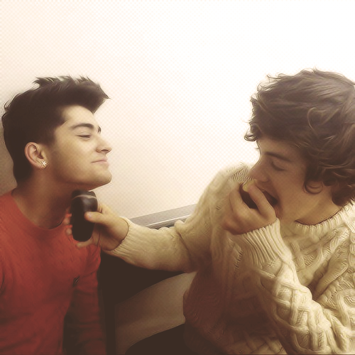 omgzarry:  9/30 pictures of zarry 