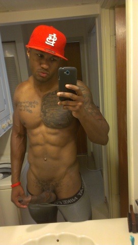 thegaysideofbi:   Thegaysideofbi:  Identity unknown 