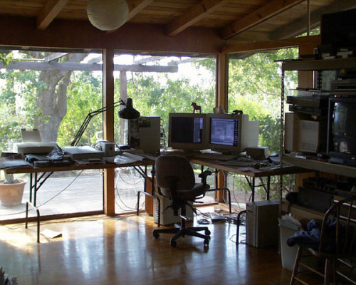 workplaction:Craig Mullins workplace. This is very old back in the early 2000’s.