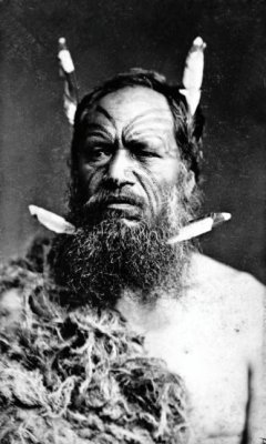 9 hairymouthfuls: A Maori man.