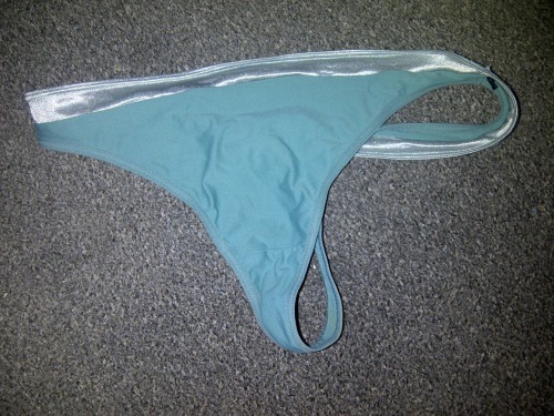redken1 submitted: Tasty little thong