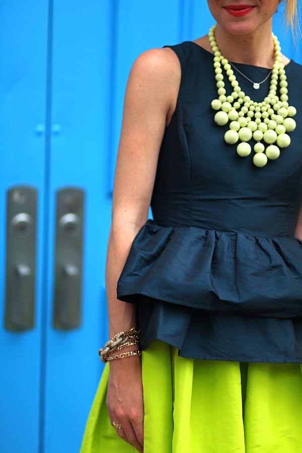 what-do-i-wear:  Top: ASOS. Skirt: Tibi (borrowed). Sunglasses: Karen Walker. (image: atlantic-pacific)