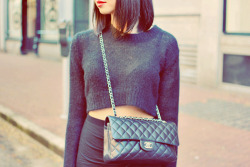 what-do-i-wear:  TALULA SWEATER, HELMUT LANG SKIRT, CHANEL BAG (image: bleedforfashion)