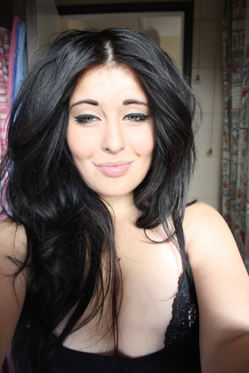 lllorah:  i should cover up more, oops 