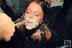 CHAMPAGNE FACIALS