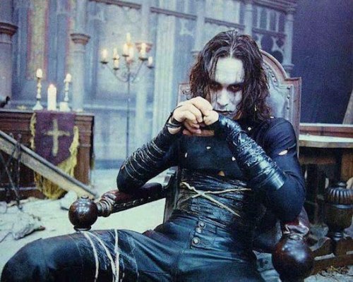 Hello my lovely followers - Anyone a fan of The Crow and in Los Angeles? Miramax is setting up a scr