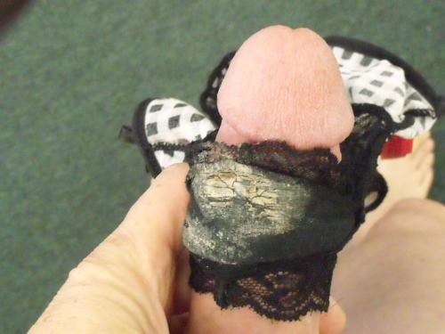 brdshldrs submitted this crusty crotch