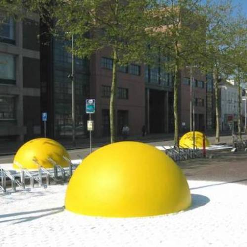 peterfromtexas:  Art-Eggcident, 2008 by Henk Hofstra  Public art-project in Leeuwarden 8 big eggs diameter 30 meters; 10 small eggs diameter 7.5 meters, yolk diameter 2.3 meters. Common area –14 000 square meters.