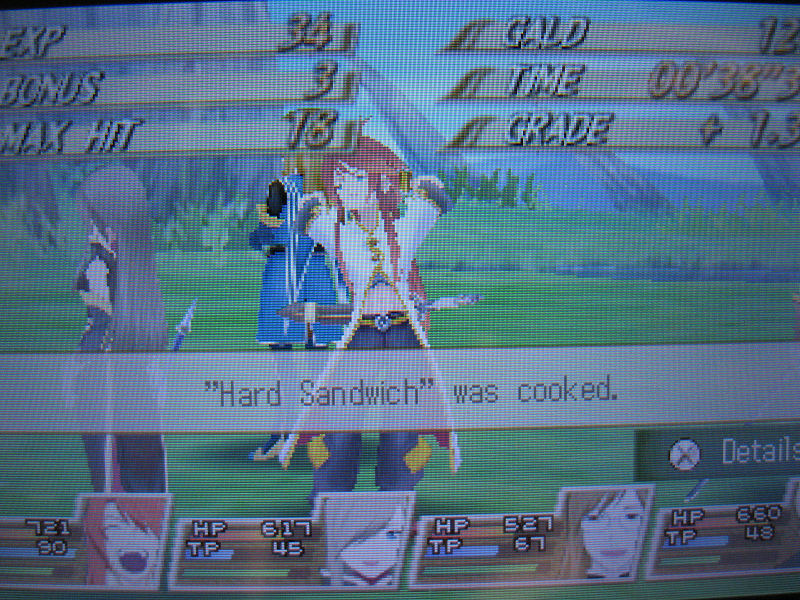 assbele:  miyaliveblogging:  JFC YOU ARE SUCH A MESS LUKE HOW DO YOU EVEN BURN A