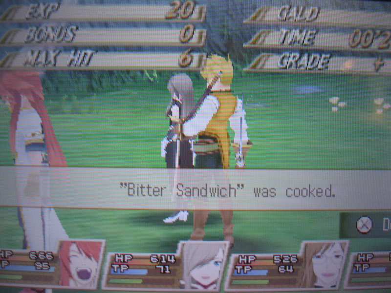 assbele:  miyaliveblogging:  JFC YOU ARE SUCH A MESS LUKE HOW DO YOU EVEN BURN A