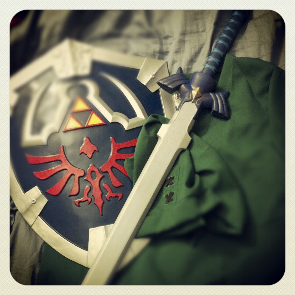 sandwichsurplus:  It’s dangerous to go it alone. Take this. 