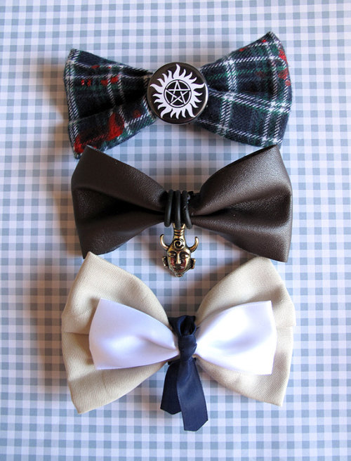 close-to-blasphemy:  letluvguideyou:  Supernatural Bow Ties  