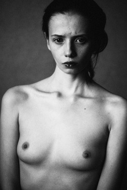 Thequietfront:  Alina Lebedeva 