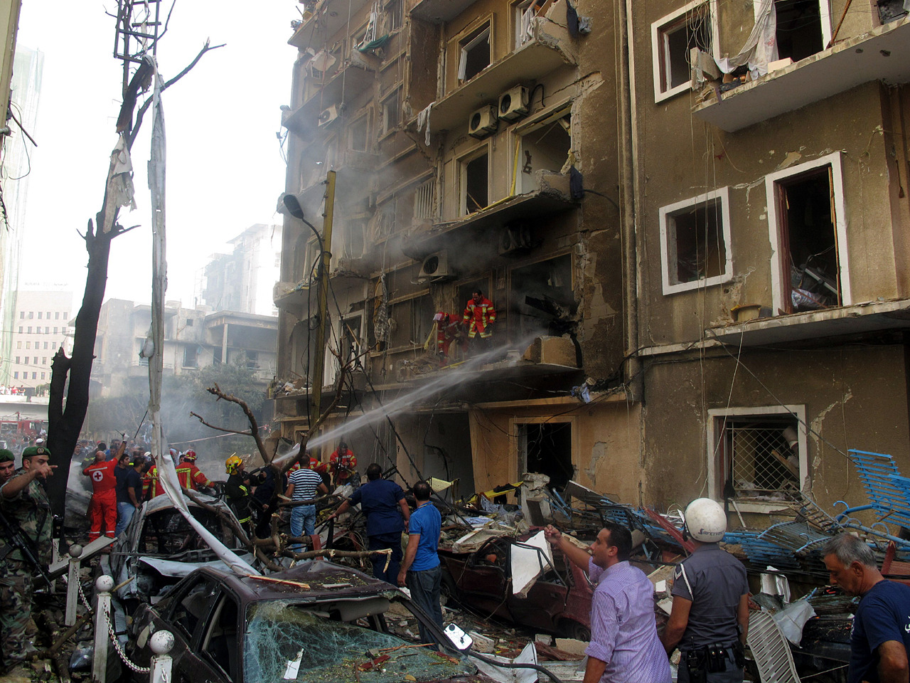 Al menos 8 muertos y 78 heridos en un atentado con coche bomba en un barrio en el este de Beirut. (AFP)