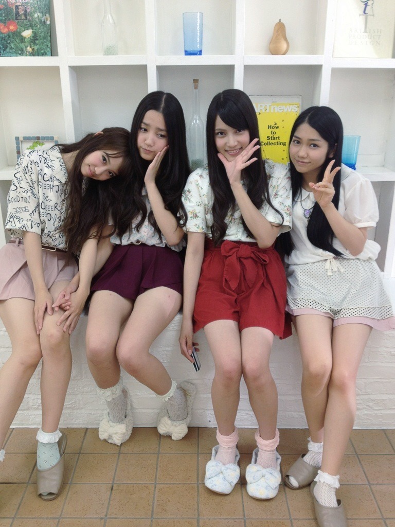 gekikaraclub:  美人4人姉妹！4 beautiful sisters! 異論は絶対認めない(