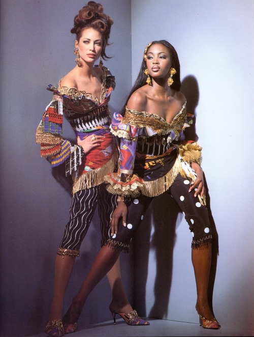 labellefabuleuse:Christy Turlington and Naomi Campbell for Gianni Versace, Spring 1992