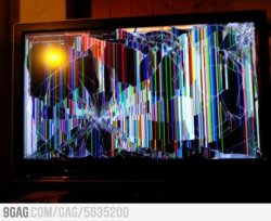 9gag:  So… a friend lost in FIFA!  MALS GALERA ESSA É A VERDADE DA MINHA TV (FACADA no BFZIM com LAG