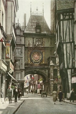 vintagenatgeographic:Normandy, France before World War II Operation Overlord that destroyed much of the region. National Geographic pictures like this were used as models to restore the war ravaged cities.National Geographic | August 1943