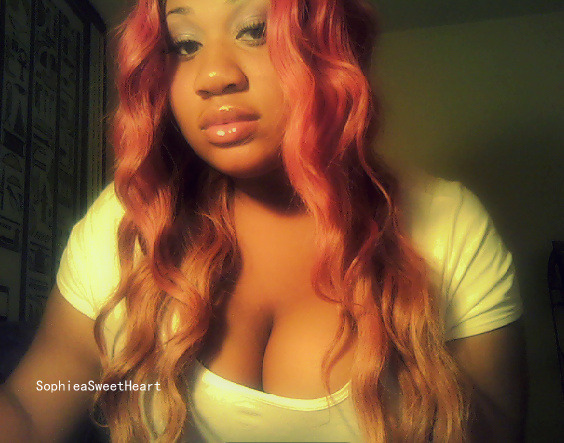 sophieasweetheart:  “Unda da sea“:P 