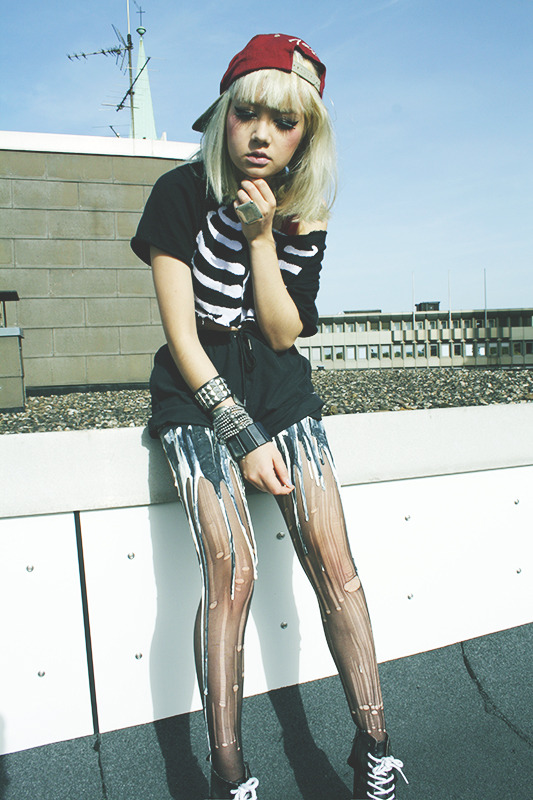 self-style:  Sara 