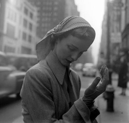 theniftyfifties:Model wearing a spring hat, 1950. Photo by Gordon Parks.