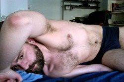 bearception:  guysthatgetmehard:  good morning