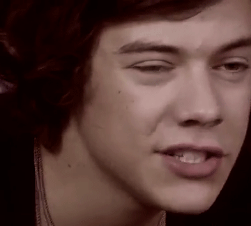 tornbetweenzianourry:  narry; One Direction Freshly Squeezed Interview [x]  