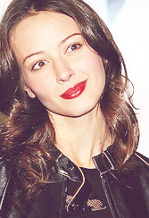 sansasnark:  favourite faces / Amy Acker 