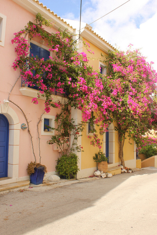 fyeahgreekislands:Kefalonia, Greece. (by EEPaul)