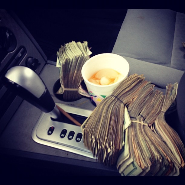 Live Lavish
