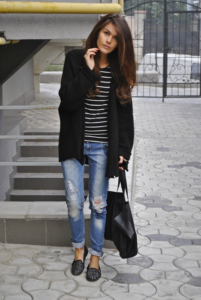 lookbookdotnu:  Maxi cardigan! (by Mari Ana) 