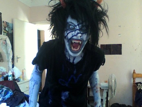 invertebro:sober gamzee for zombie walk