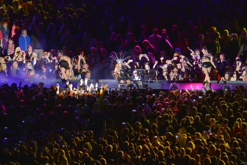 fashionthiswaybrazil:  The Born This Way Ball 