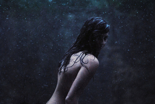 mal-grohiik:  untitled by alexstoddard on Flickr.