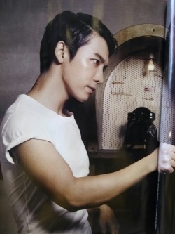 rurouneko:  Donghae in GQ Nov’12: Donghae