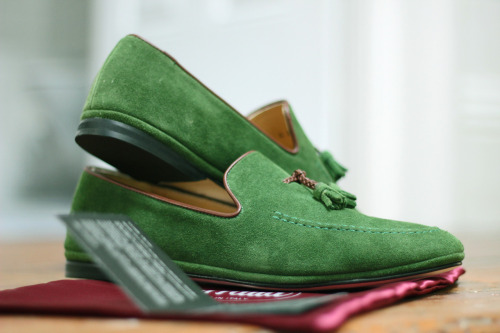 Farfalla Tasseled Suede Slippers
During my last visit to Pitti I was fortunate enough to bump into Farfalla’s showroom while roaming through the amazing garment-filled spaces. The thing that immediately caught my eye when faced with the outstanding...