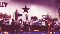 cause-im-a-winner-baby:  befierceandwerkit:  cheerleading-spain:  In love with the stunt  Brandon Senior Black 12-13  This can and will never get old 