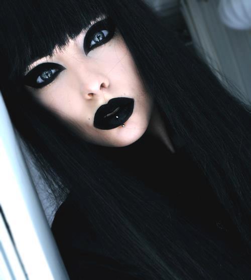 lastdaysofmagic:  http://nettiestein.tumblr.com/