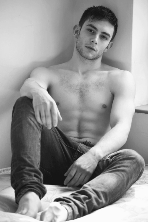 scruffy JIZZ monkey!