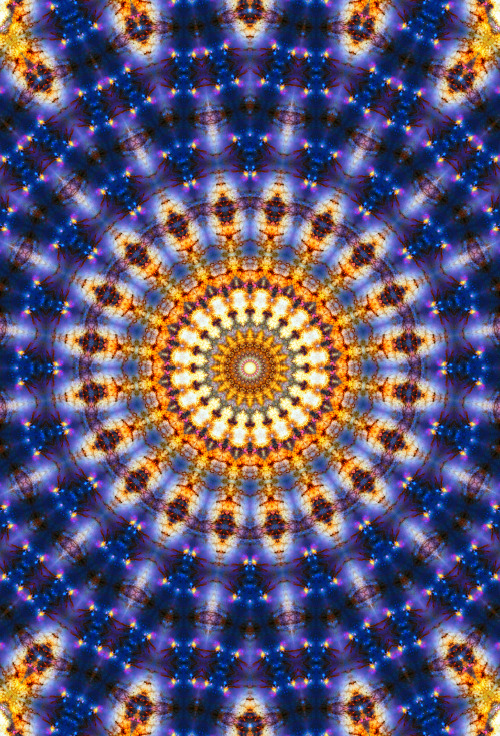 chichiliki:  For MANDALA GIFS  here For MANDALAS  here  Instagram @eliaszacarias